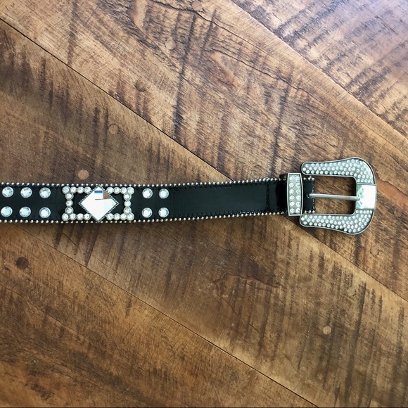 NWOT BUCKLE Rhinestone Belt - Picture 5 of 7